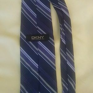 DKNY silk tie